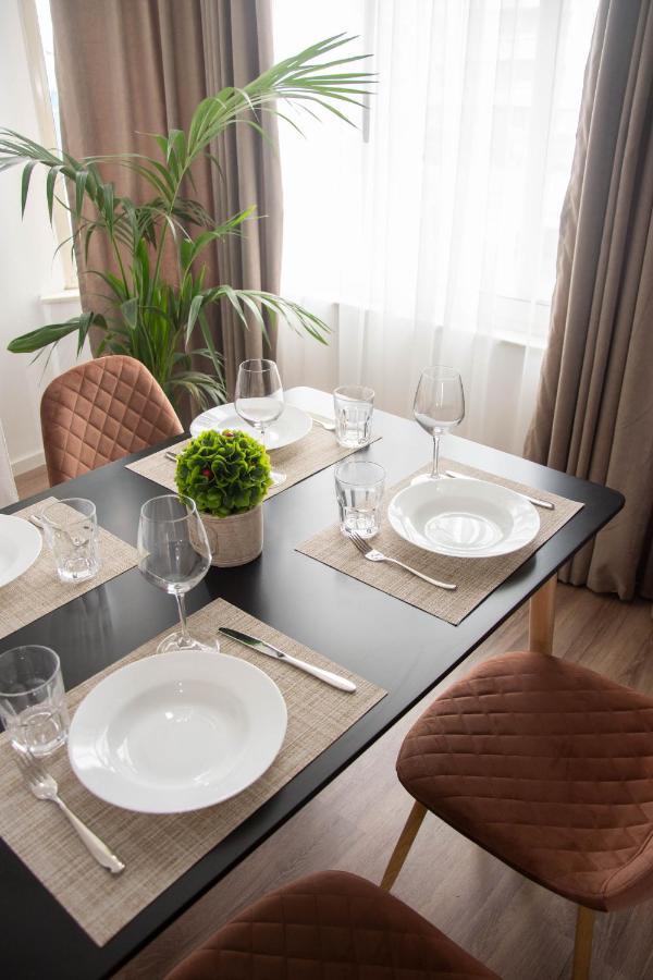 Wave Beachfront Apartments Драч Екстериор снимка